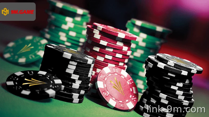 Poker: tay bài, vòng cược, người thắng.